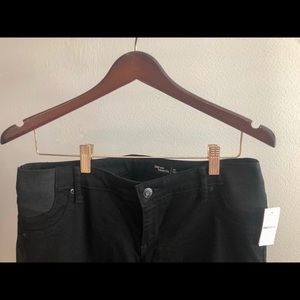 Black skinny maternity jeans